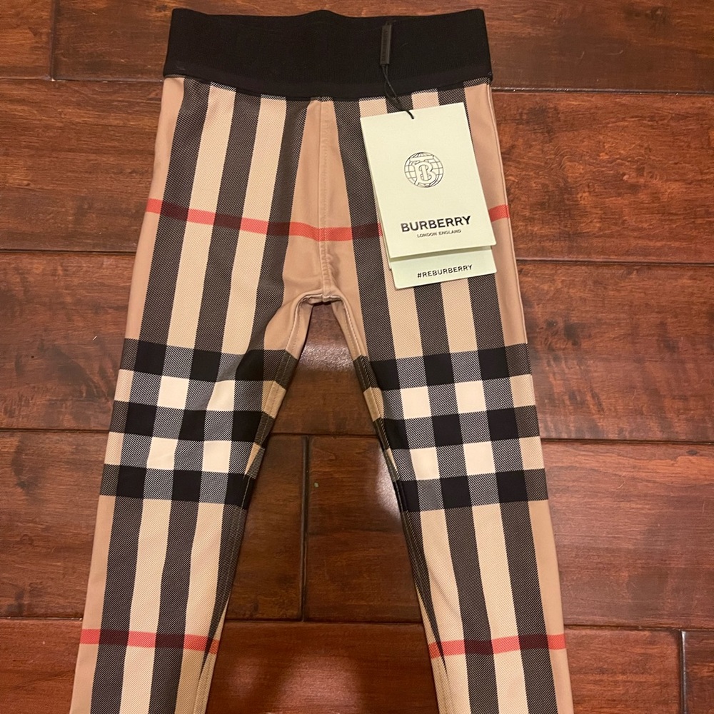 Brand New (with tags) Burberry Girl’s Gina Vintage Check Leggings 4T